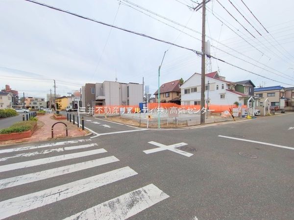 中川区打出2丁目 2号棟 前面道路含む外観 前面道路含む外観