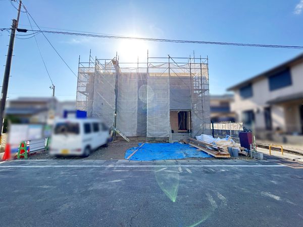 弥富市荷之上町六十人 新築戸建 外観