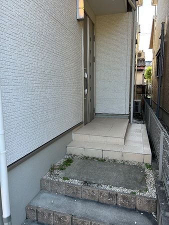 中川区中野新町7丁目 玄関