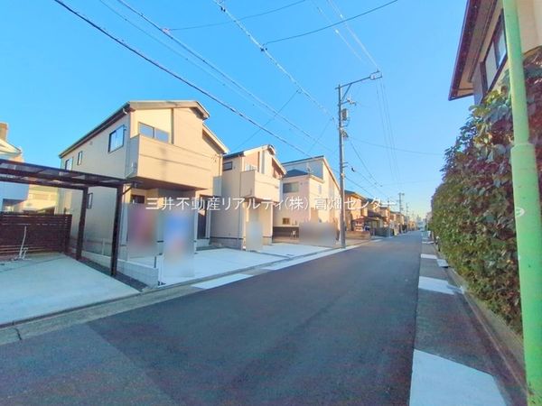 中川区中須町 新築戸建 前面道路含む外観 前面道路含む外観