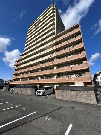 ファミリアーレ当知東 外観