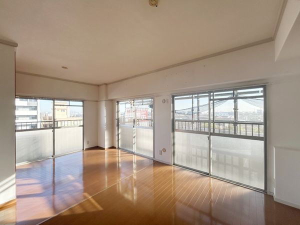 ニューコーポ第1港陽 リビング ニューコーポ第1港陽 リビング