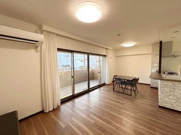 グラン・コート荒子川公園 リビング