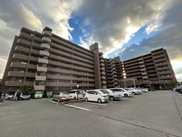 ライオンズガーデン稲永 外観