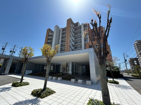 ローレルスクエア蟹江本町ウエストウイング 外観 ローレルスクエア蟹江本町ウエストウイング 外観