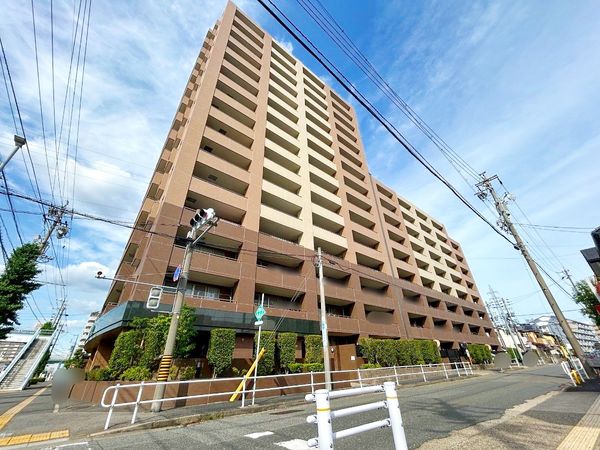 ファミール港陽ベイレジデンス 外観