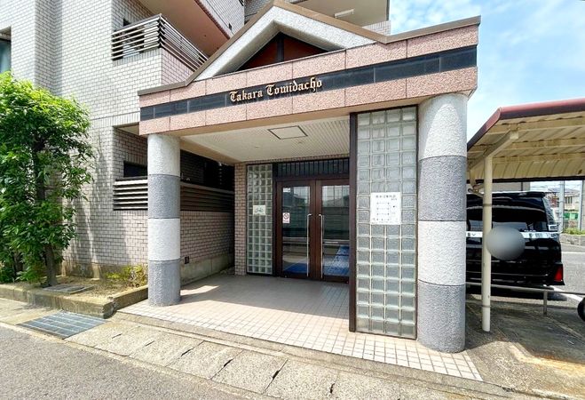 宝マンション富田町 エントランス エントランス