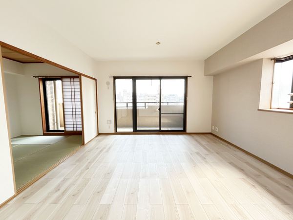 ライオンズマンション東別院第2 リビング ライオンズマンション東別院第2 リビング