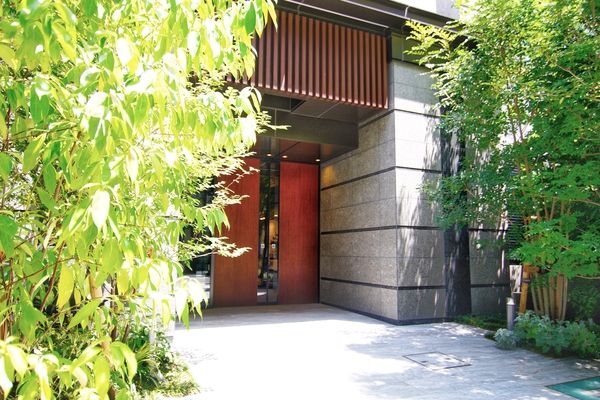 プラウドタワー名古屋伏見 エントランス