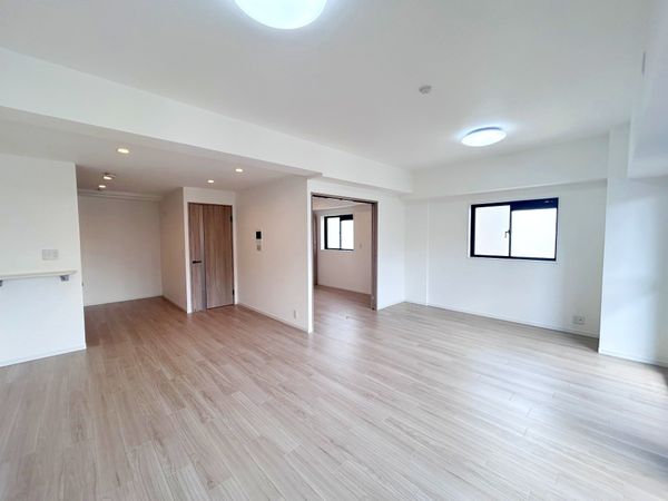 プリモーラ丸の内 リビング