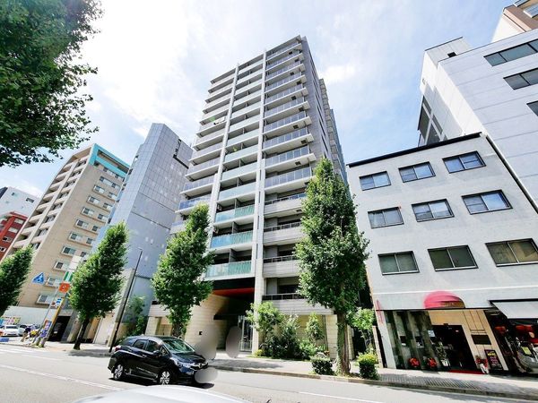 ザ・グランアルト栄 外観