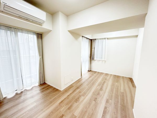 プラウドタワー栄 リビング プラウドタワー栄 リビング