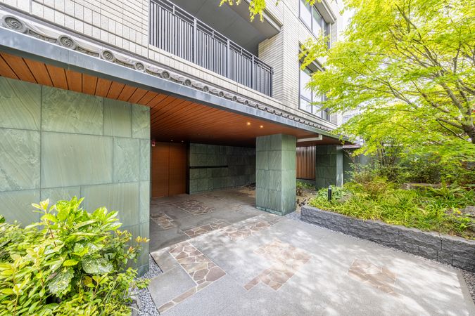 グラン レ・ジェイド白壁 凛然ノ邸 エントランス