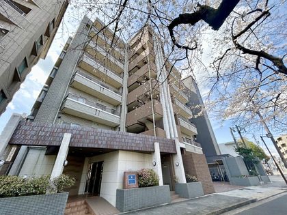 ユニロイヤル徳川園 外観