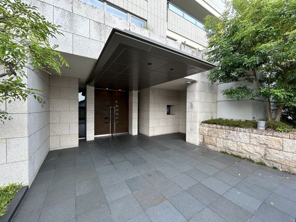 グランドメゾン日和町 エントランス エントランス