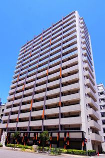 THE SAKAE RESIDENCE 外観