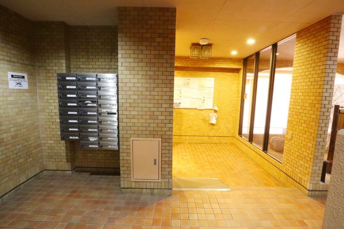 三旺マンション鶴舞 エントランス 三旺マンション鶴舞 エントランス