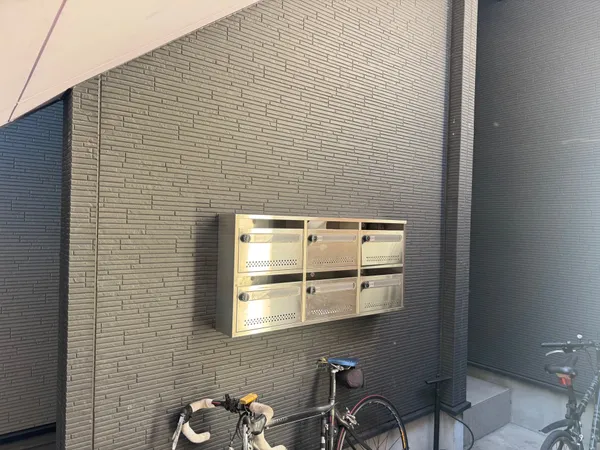 アパート一棟の収益物件です。名古屋市営地下鉄「六番町」駅から徒歩約5分の好立地物件です。