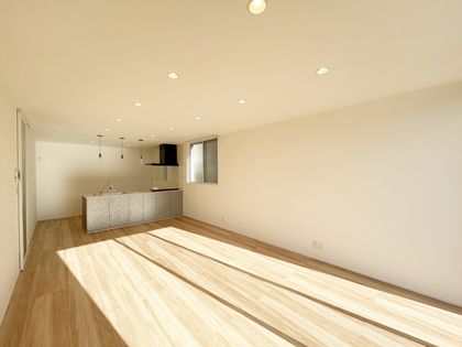 千種区鹿子殿 リビング