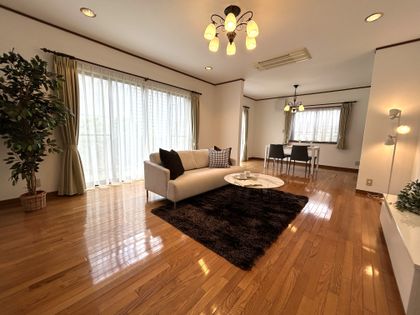 千種区丸山町2丁目 リビング
