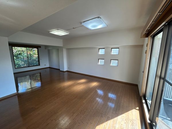 グレイス本山 リビング