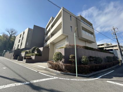 パークホームズ見附町 外観