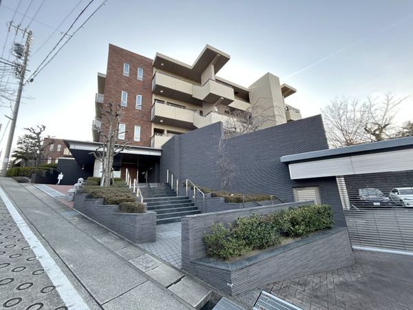 ザ・コート東山元町セントラルコート 外観 ザ・コート東山元町セントラルコート 外観