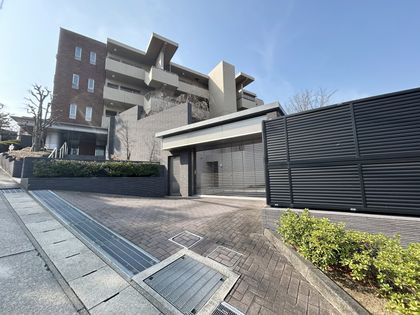 ザ・コート東山元町セントラルコート 外観