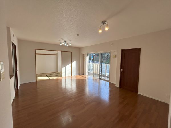 D’グランセ東山元町 リビング D’グランセ東山元町 リビング