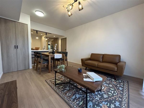 サンマンションアトレ猫ヶ洞 リビング