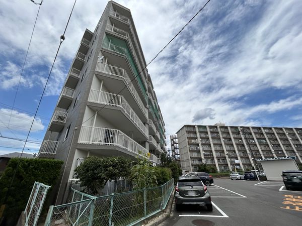 希望が丘ハイツ B棟 外観 希望が丘ハイツ B棟 外観