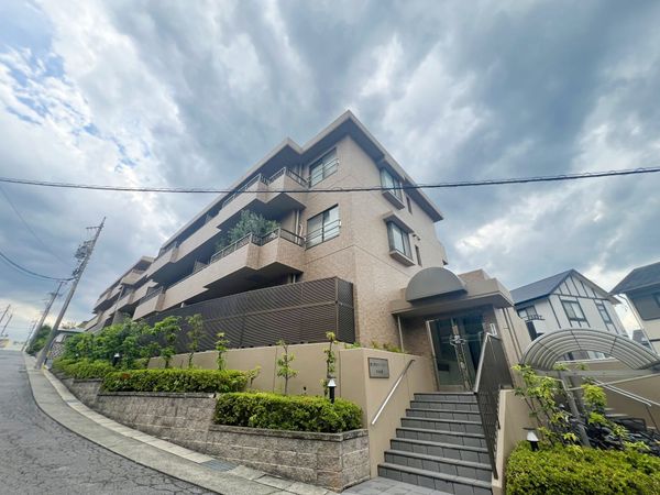 富士見台パークハイツ 参番館 外観 富士見台パークハイツ 参番館 外観