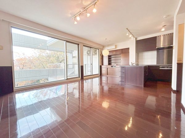 パルシオ東山元町 リビング パルシオ東山元町 リビング