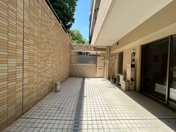 プレシアスコート東山元町テラスA バルコニー プレシアスコート東山元町テラスA バルコニー