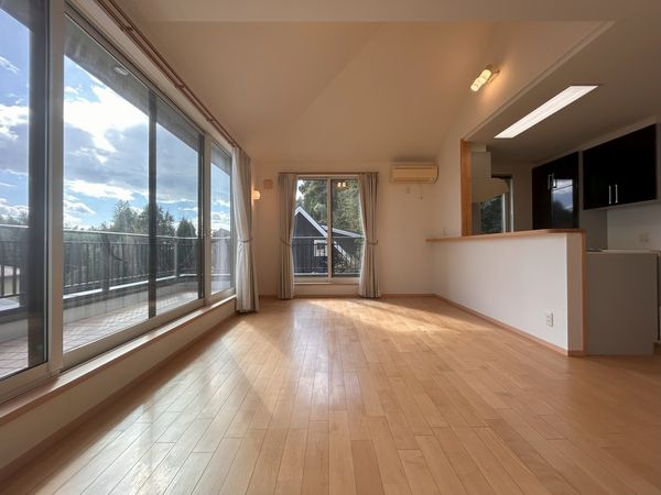 知多郡美浜町大字布土字和田 戸建 リビング 知多郡美浜町大字布土字和田 戸建 リビング