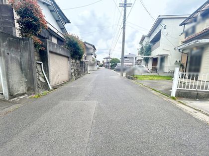 東海市加木屋町泡池 戸建 前面道路含む外観 前面道路含む外観