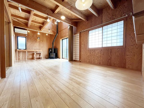 知多郡阿久比町大字卯坂字富士塚 戸建 リビング 知多郡阿久比町大字卯坂字富士塚 戸建 リビング