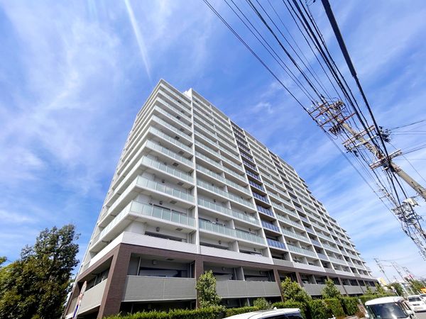 グランフォーリア 外観