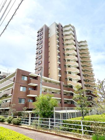 エムズシティ大府 外観