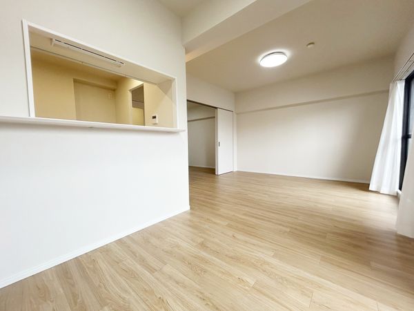 ユニーブル横須賀 リビング