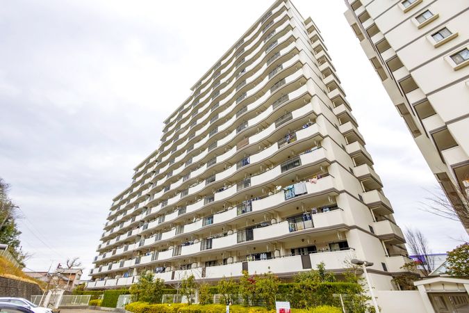 ロイヤルコート半田壱番館 外観 ロイヤルコート半田壱番館 外観