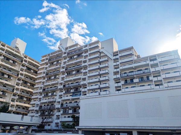 ロイヤルコート半田壱番館 外観 ロイヤルコート半田壱番館 外観