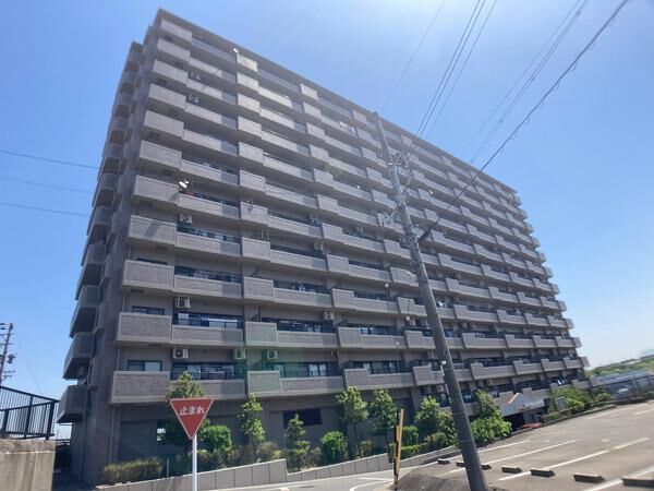 アピエス共和イーストヒルズ 外観