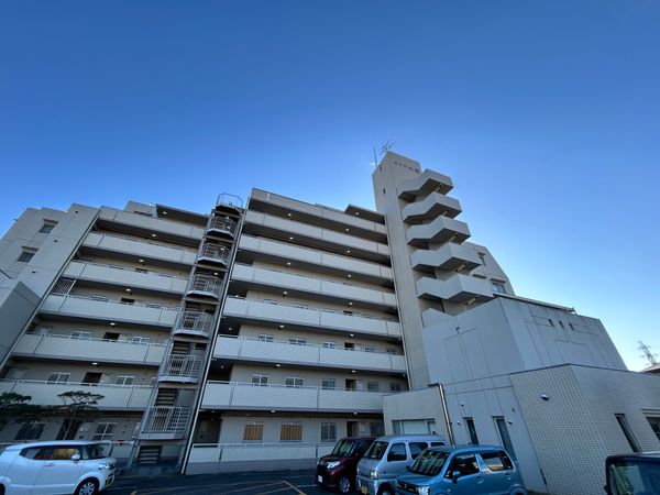 メイツ大府 外観