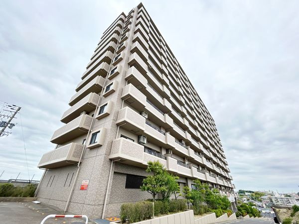 アピエス共和イーストヒルズ 外観