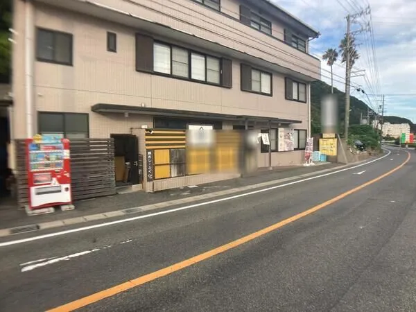 【外観】3階には客室4部屋（和室約10帖）あり 2階には大広間（和室約20帖）あり