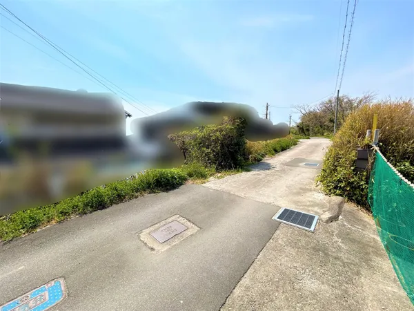 南側道路（該当地に接した道路はありません）