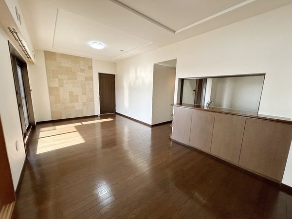 藤和八事表山ホームズ リビング 藤和八事表山ホームズ リビング