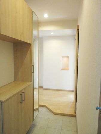 イトーピア第2表山ハイツ B棟 玄関