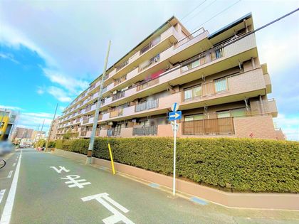 ライフウエルズ日進 外観